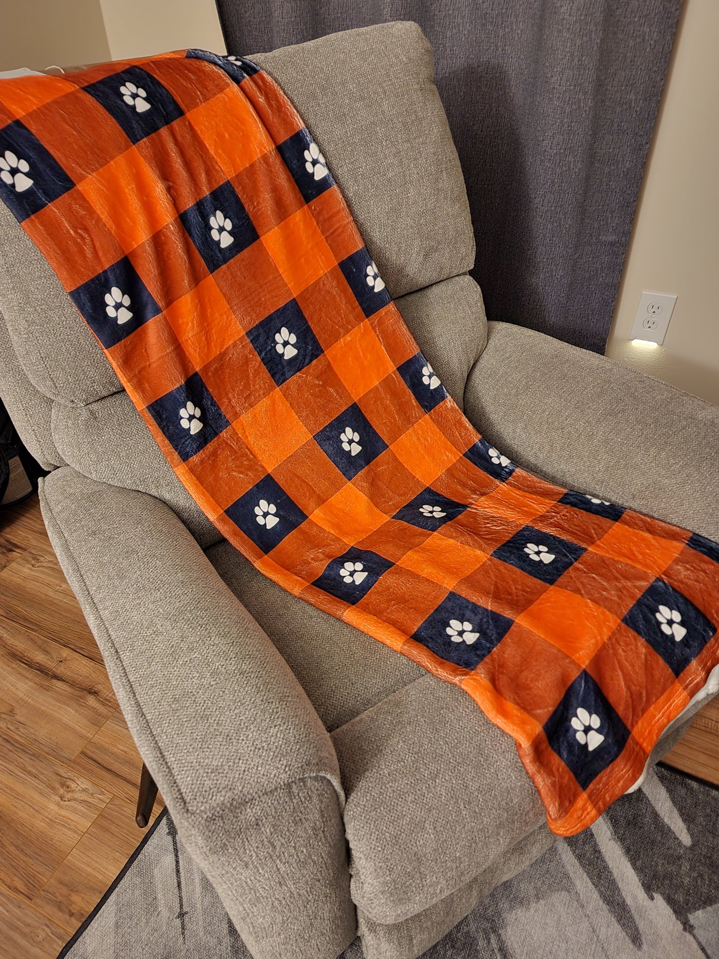 Buffalo Plaid Paw Blanket